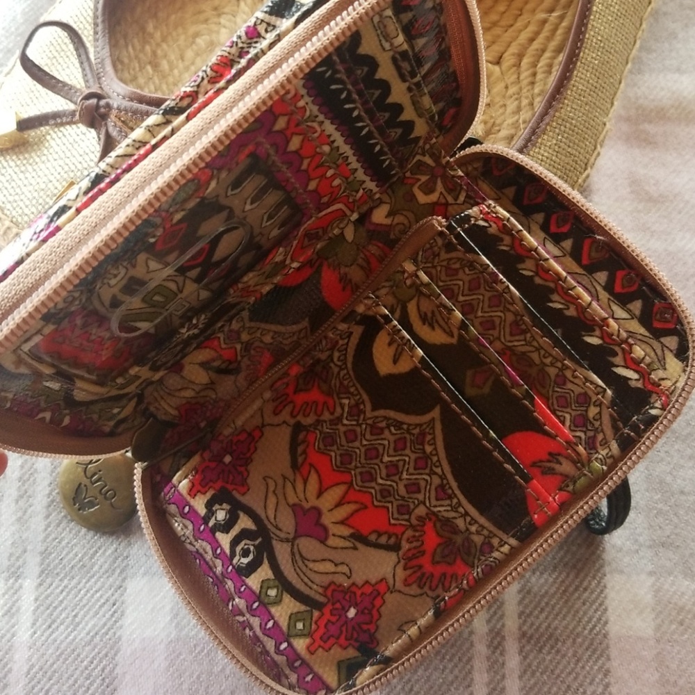 Wallet - Picture 5 of 7